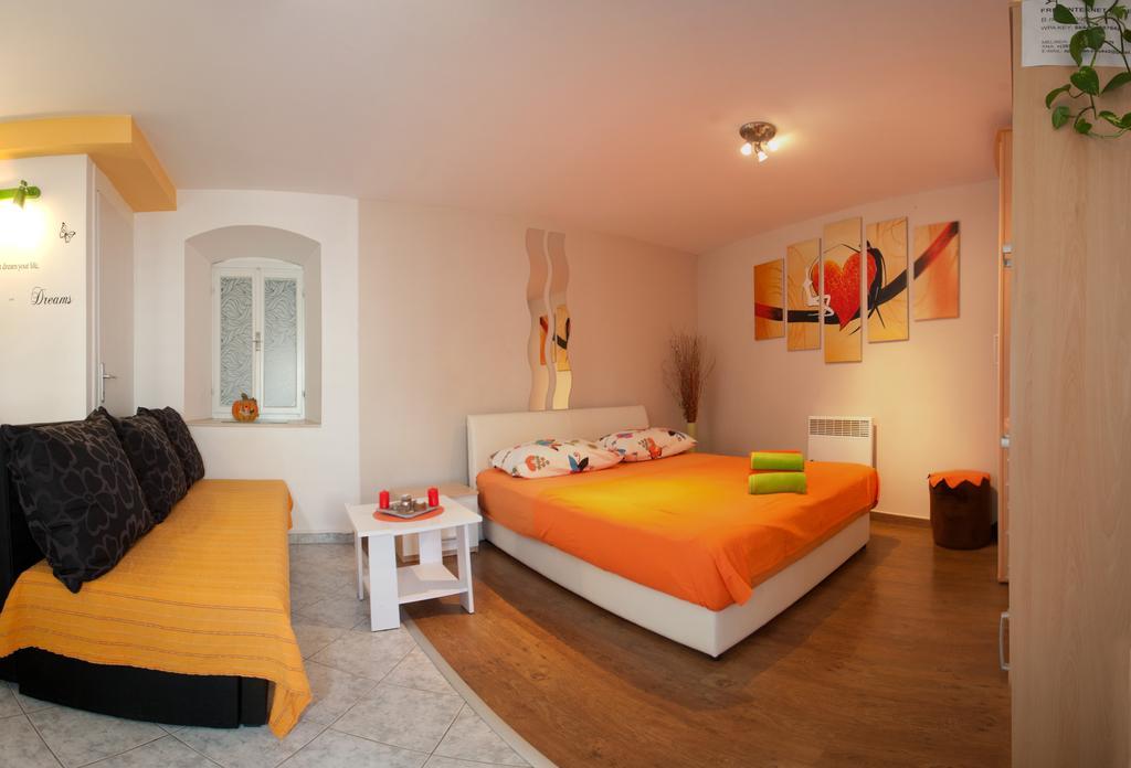Paradise Apartment With Big Sunny Terrace In The Old Town, Few Meters From The Sea & Riva Promenade Split Zimmer foto