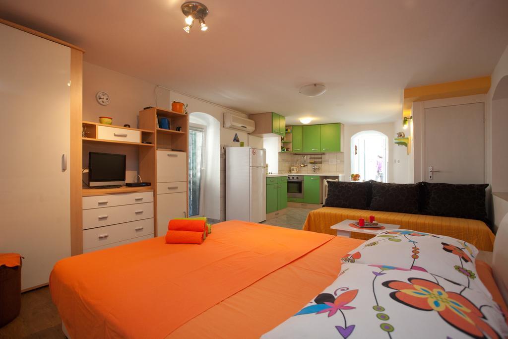 Paradise Apartment With Big Sunny Terrace In The Old Town, Few Meters From The Sea & Riva Promenade Split Zimmer foto